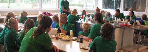 Artikel om Etnisk Madskole i MetroXpress
